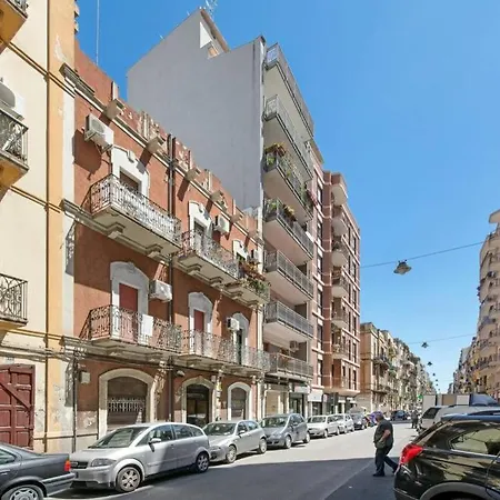 Casa Calefati * باري